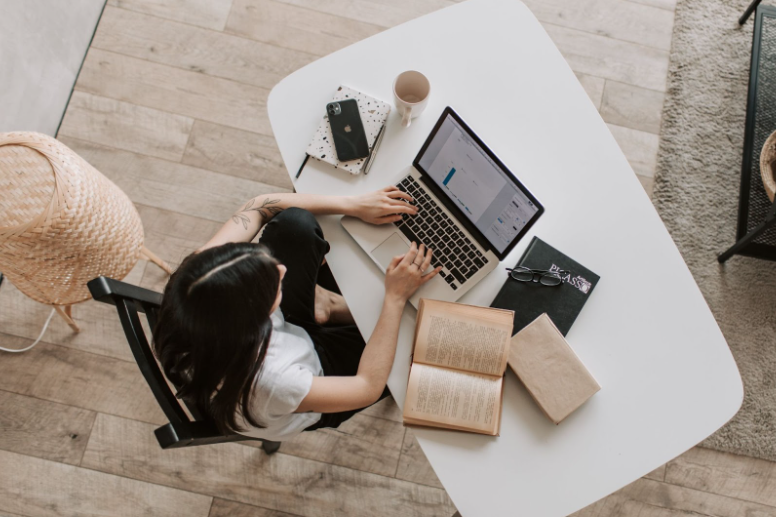 12 Ways Online Tools Can Boost Student Performance