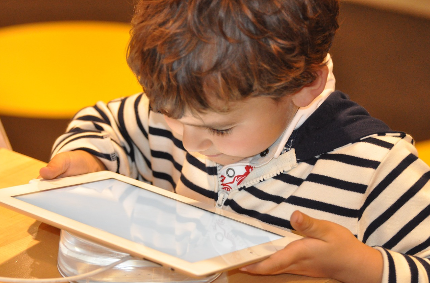 The Top 7 Internet Dangers Lurking for Children