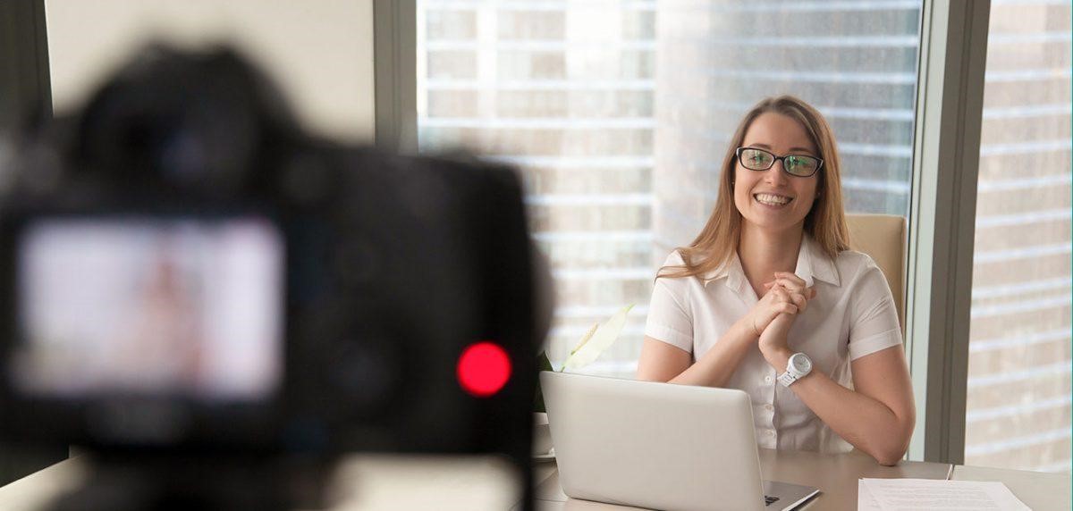 Usage Of Best Teleprompter Apps In Real Estate
